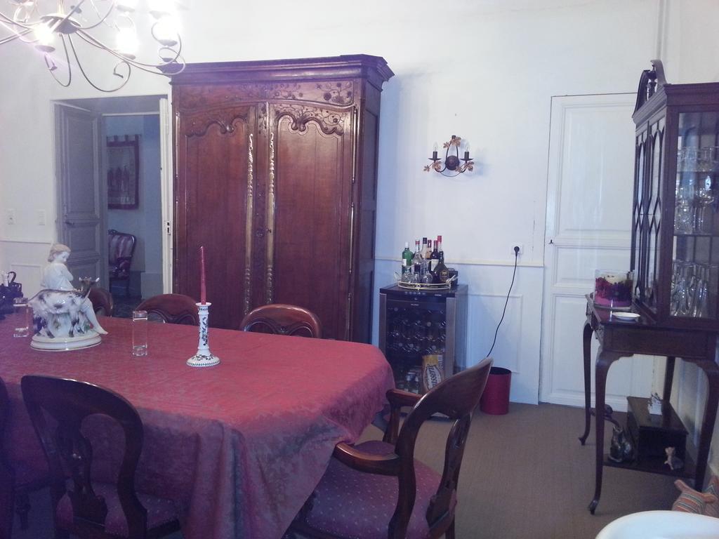B&B Tour De Saint Anne Azille Exterior photo