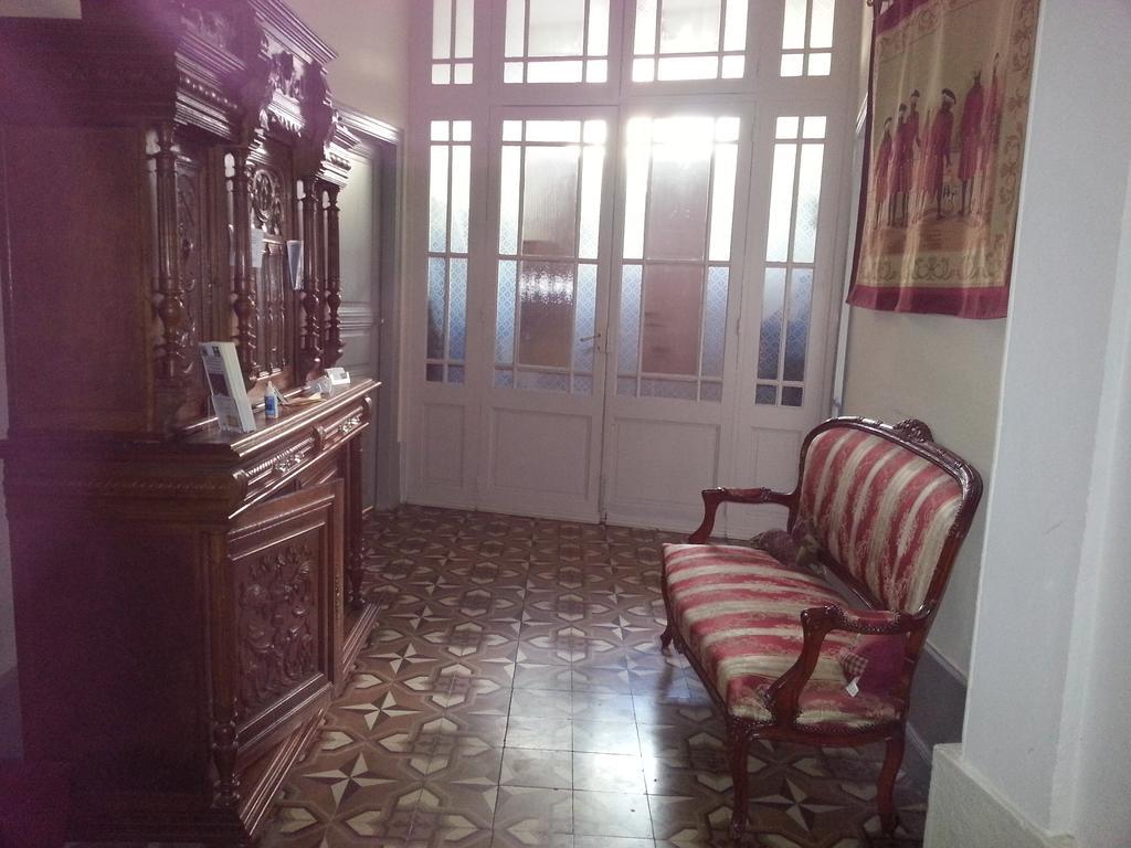 B&B Tour De Saint Anne Azille Exterior photo