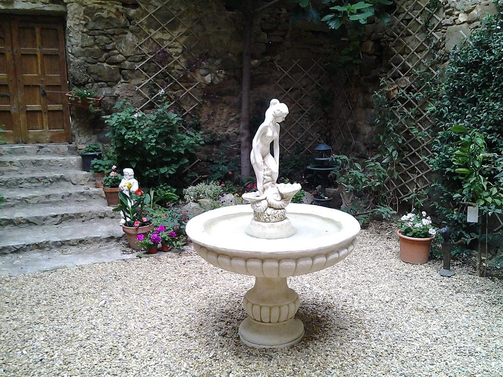 B&B Tour De Saint Anne Azille Exterior photo